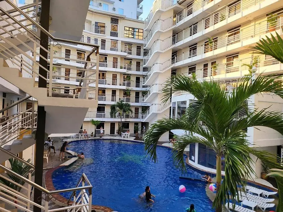 Sheryll Escapes - Kandi Resort-Type Spacious 1 Bedroom Loft With Netflix And Free Housekeeping Ángeles Apartamento