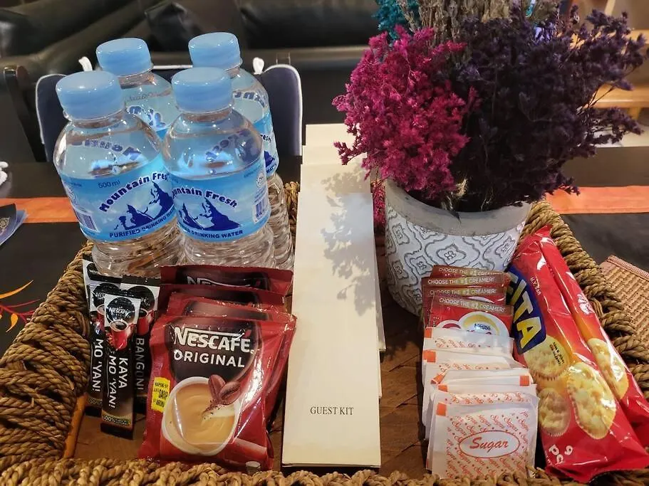 Sheryll Escapes - Kandi Resort-Type Spacious 1 Bedroom Loft With Netflix And Free Housekeeping Angeles 0*,